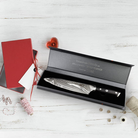SHAN ZU product packaging with knife and warranty card showing ready-to-gift presentation