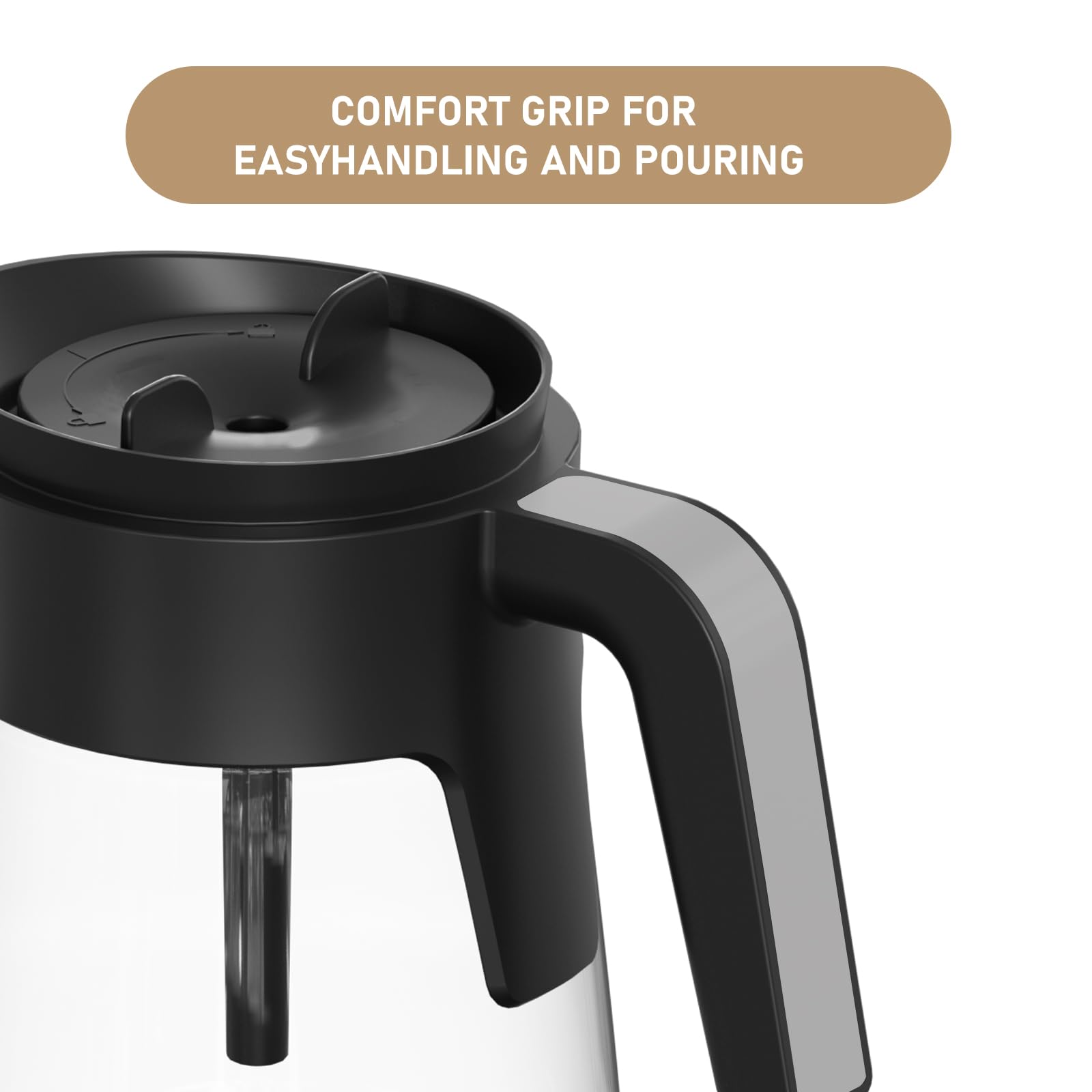 Shonshon carafe pouring coffee smoothly into mug showing drip-free pour
