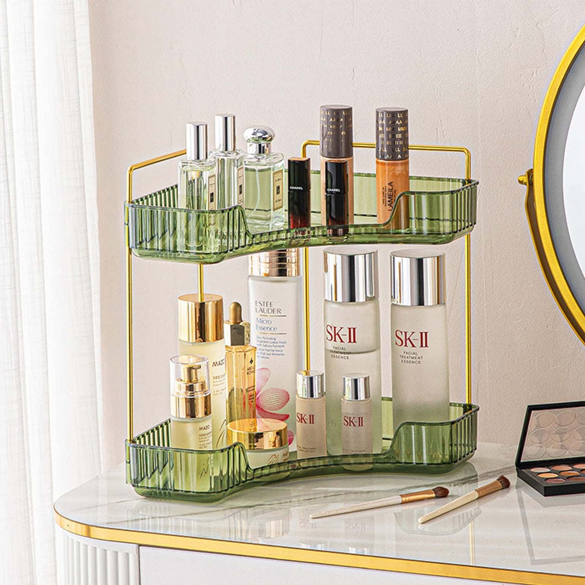 shuang qing front view corner shelf showing compact footprint and organized toiletries
