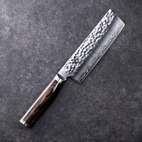 Shun Premier hammered tsuchime finish close-up reduces sticking
