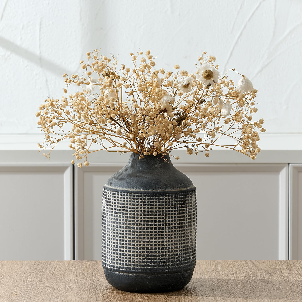 SIDUCAL front view of sand-glaze vase showing rustic appeal and balance