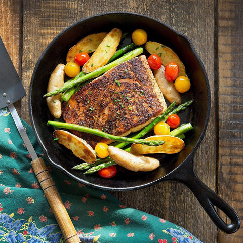 Simple Chef three pans side-by-side to show sizes 10, 8, and 6.25 inches for versatile cooking