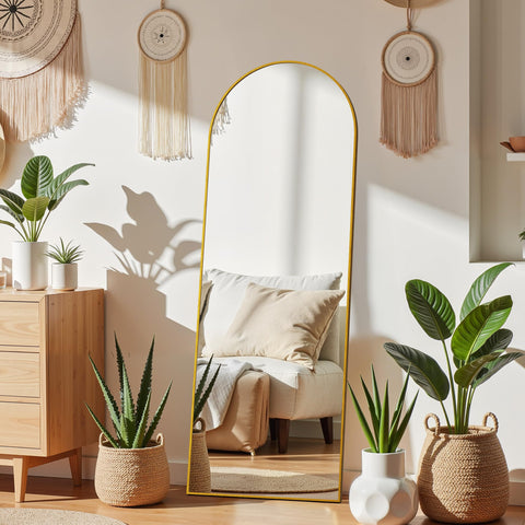 Simple Deluxe front view full-length mirror shows outfit clearly and brightens room