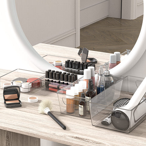 Simple Houseware cutout handle detail enabling easy grab-and-go convenience