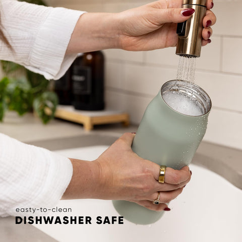 Simple Modern bottle on a commuter bench showing stylish everyday use