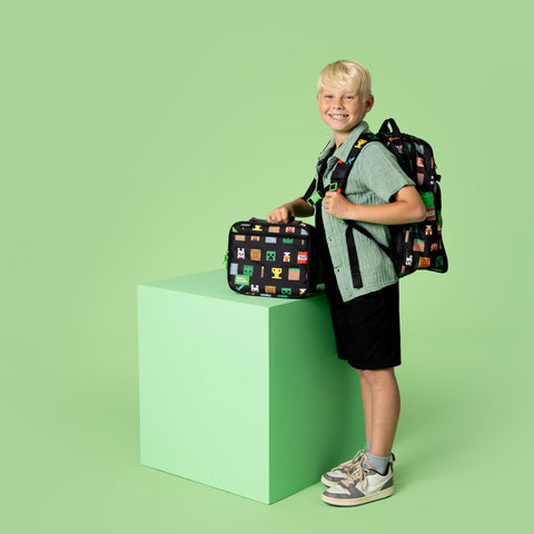 Simple Modern Minecraft Hadley close-up of water-resistant lining for easy cleaning