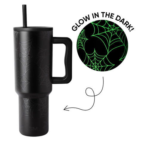 Simple Modern straw lid detail demonstrating spill-reducing sipping convenience