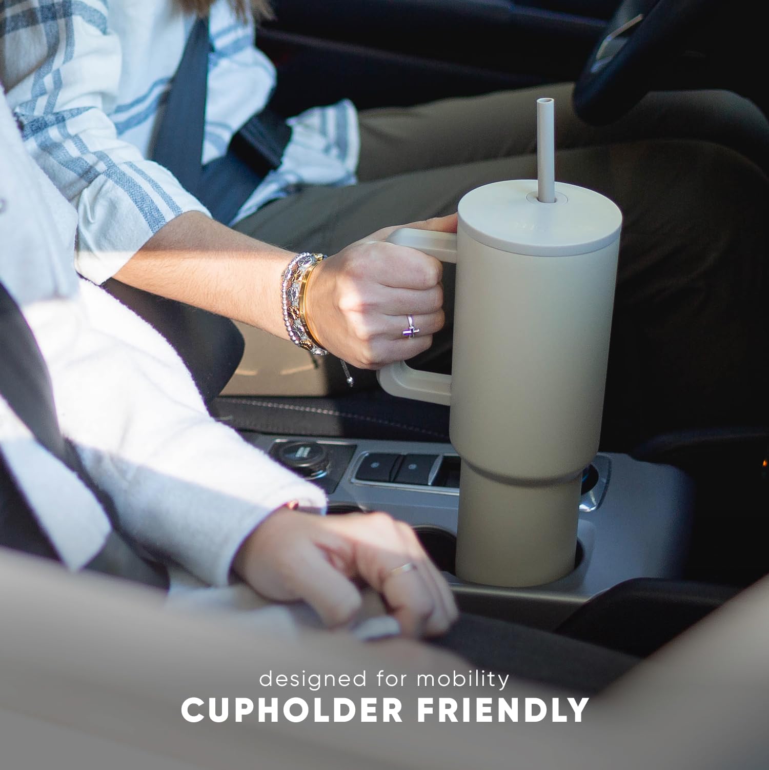 Simple Modern top view of four-way straw lid for customizable drinking position