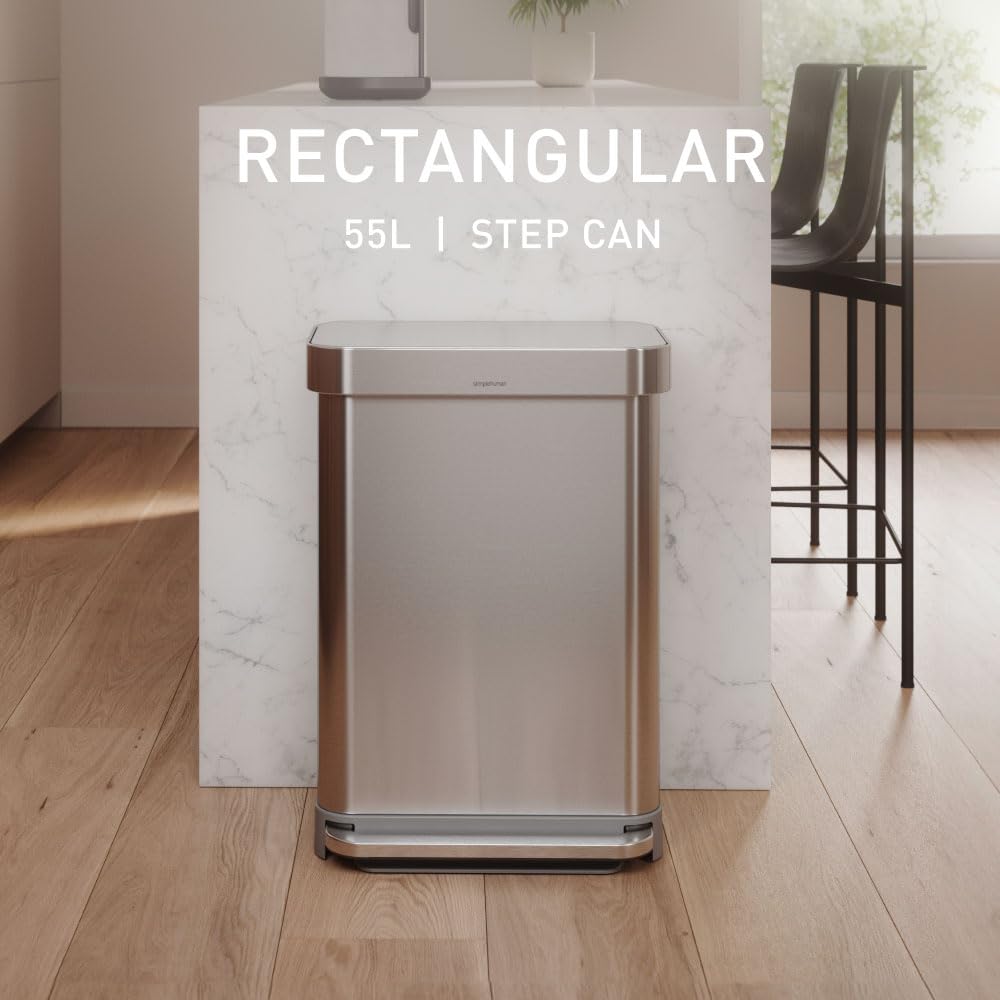 simplehuman lid closed demonstrating Lid Shox silent close for quiet kitchens