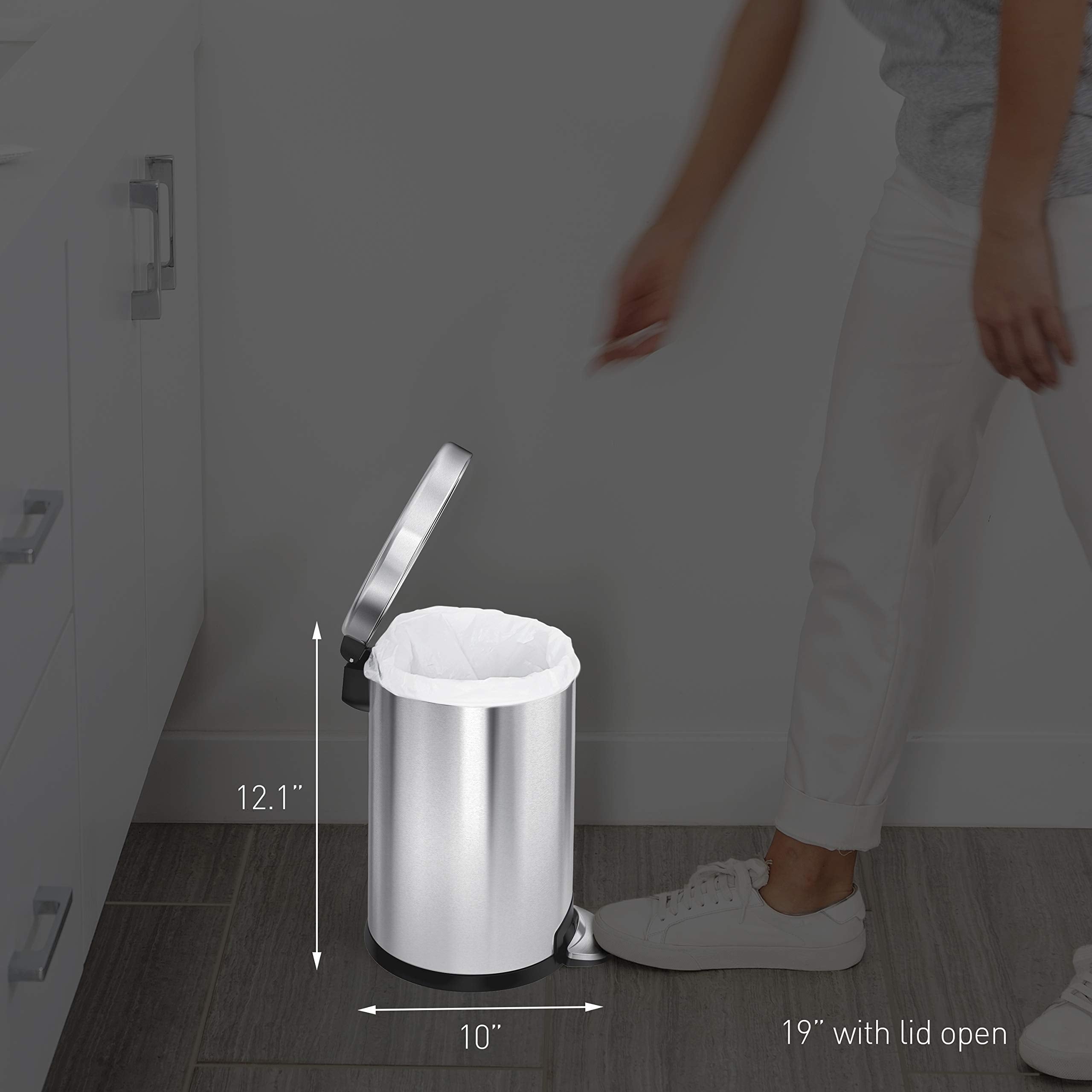 simplehuman polished surface resisting fingerprints and water spots benefit: low-maintenance shine
