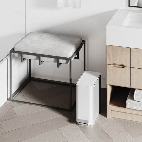 simplehuman removable inner bucket lifted out for quick emptying and easy cleaning benefit