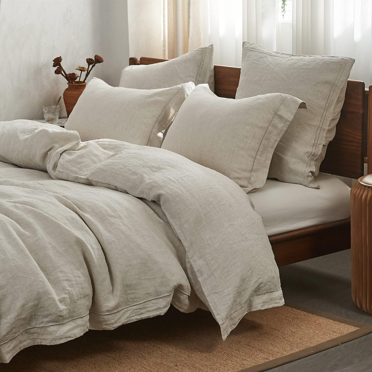 Simple&Opulence front view of linen duvet cover showcasing clean farmhouse styling