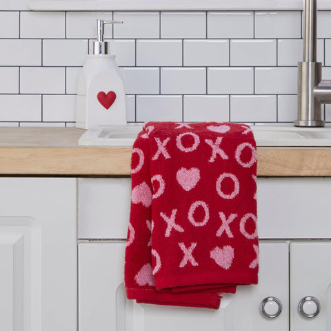 SKL Home dispenser in a kitchen lifestyle scene enhancing everyday sink style