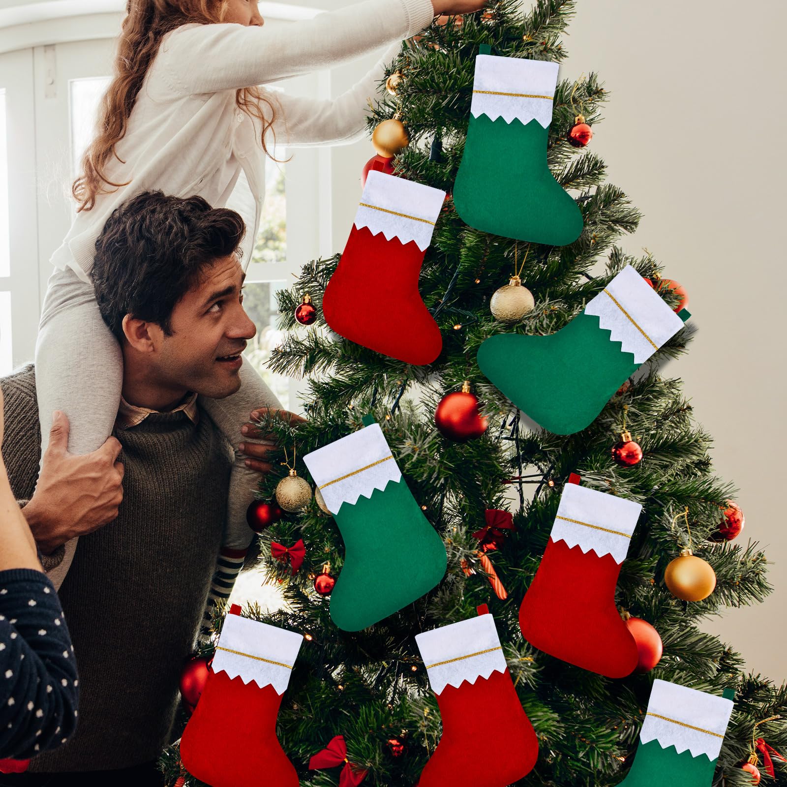 Skylety event table display with many stockings showing bulk décor use