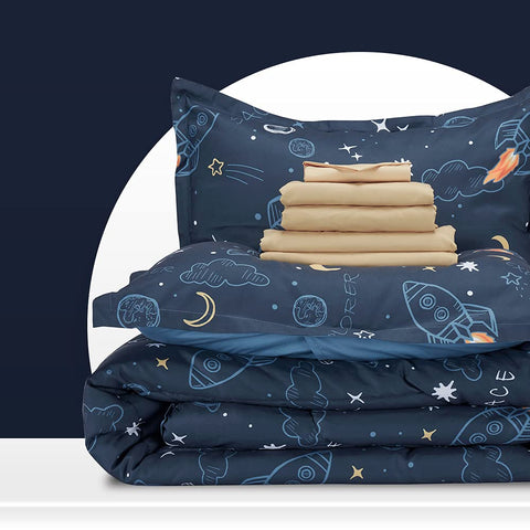 SLEEP ZONE front view of rocket comforter showing playful design and cozy look