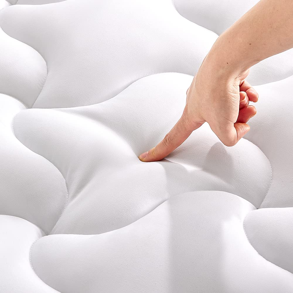 SLEEP ZONE top view queen showing full quilted cooling surface and comfort