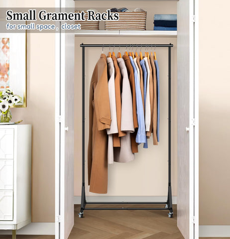 SLEEPING LAMB top rail with non-slip beads preventing hangers from sliding off