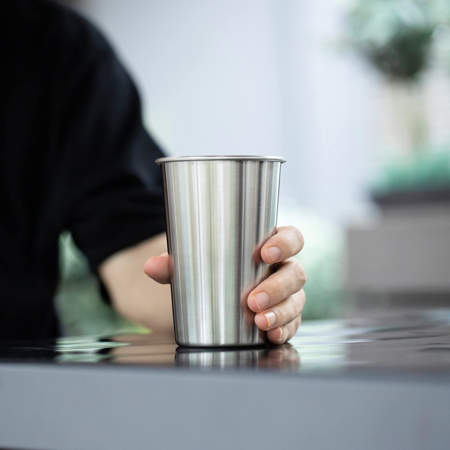 SMLIXE cup filled with beer showing durable, shatterproof performance