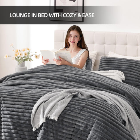 Smoofy pillowcase detail showing matching dark grey fabric and neat stitching for durability