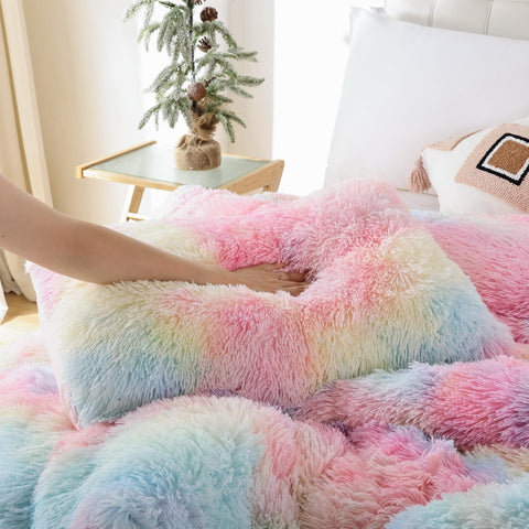 Smoofy comforter styled on bed showing colorful decor and inviting comfort