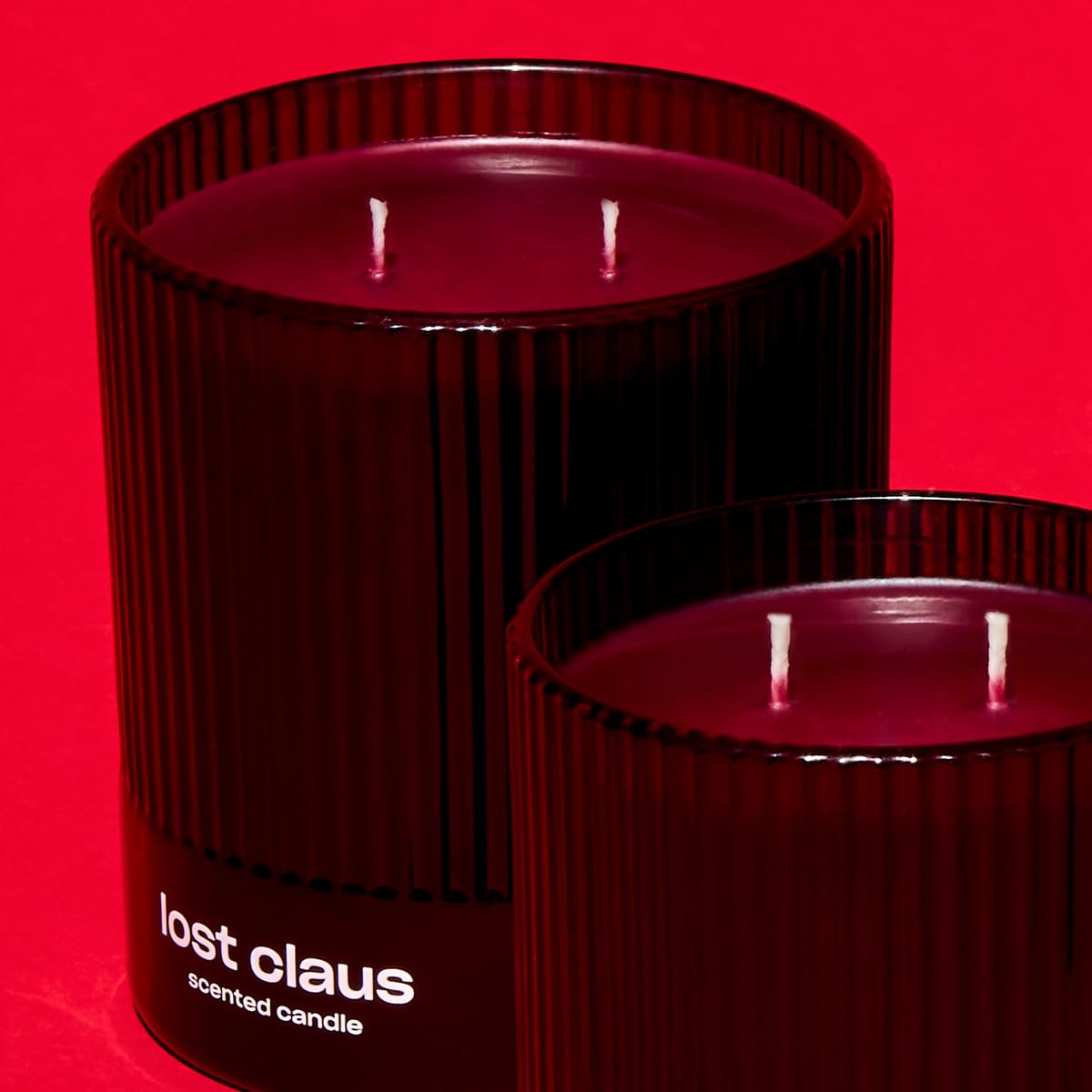 Snif Lost Claus ingredients flatlay with spices showing fragrance profile