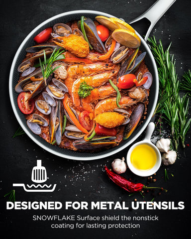 SNOWCLAD casserole pot plated with stew showing family-size cooking capability