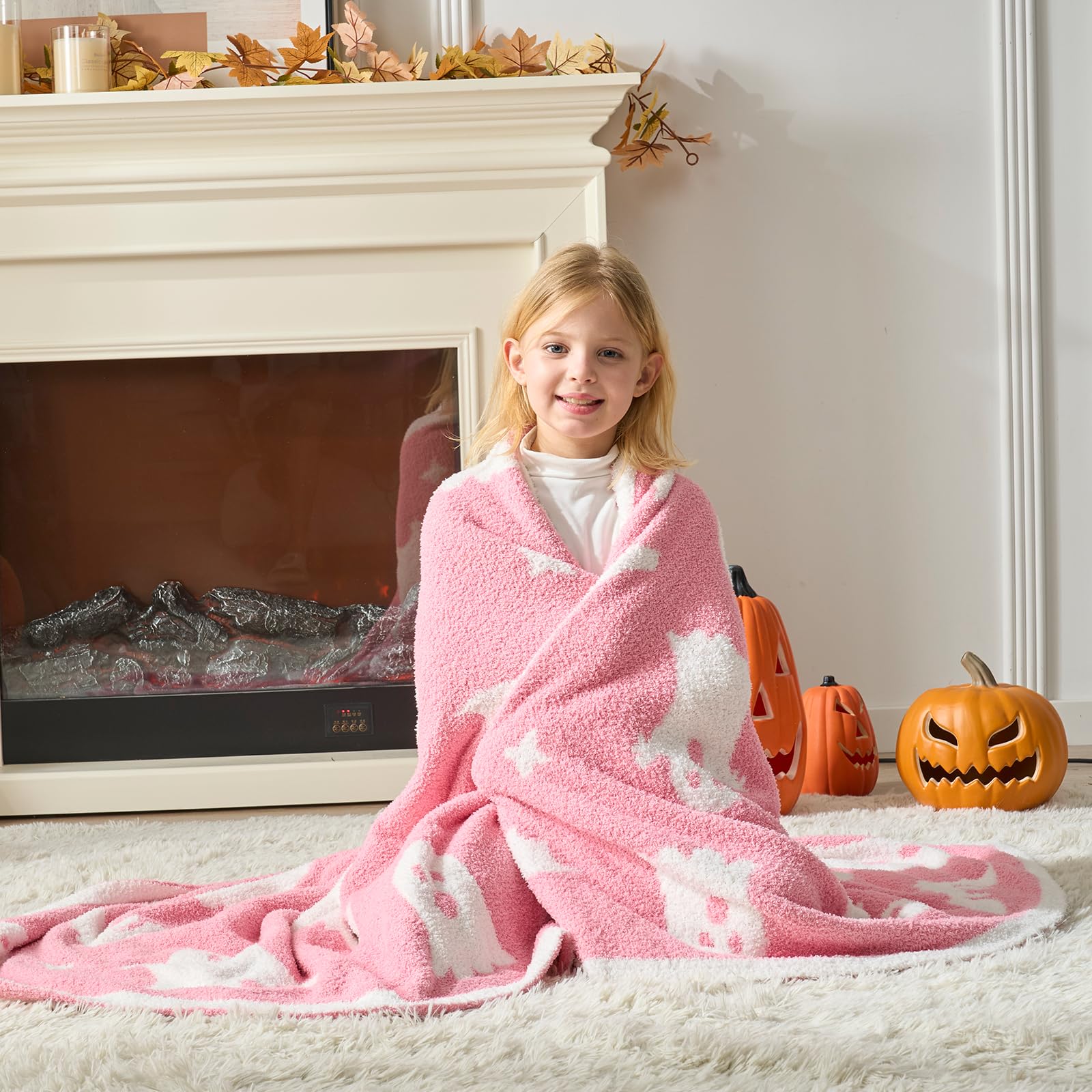 Snuggle Sac blanket on picnic blanket demonstrating lightweight travel comfort