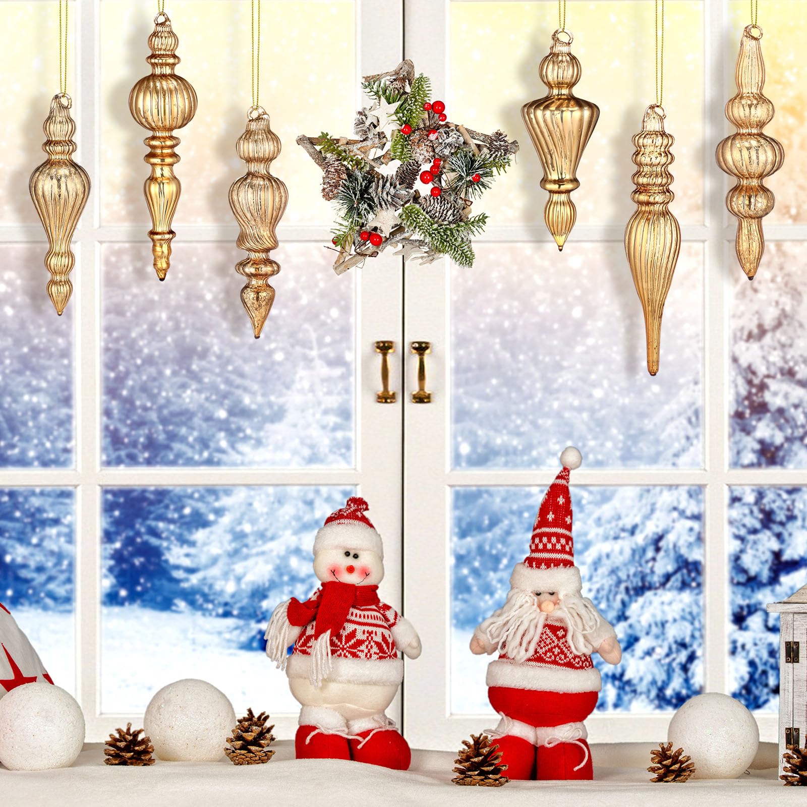 Soaoo six ornaments grouped on decorated tree creating cohesive shimmer