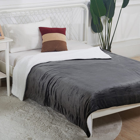 SOCHOW size comparison on twin bed showing blanket coverage and generous dimensions