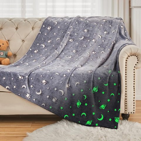 SOCHOW folded grey throw front view showing plush texture and pattern benefits