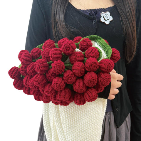 SoffMoiis rolled blanket showing bouquet shape and easy gifting