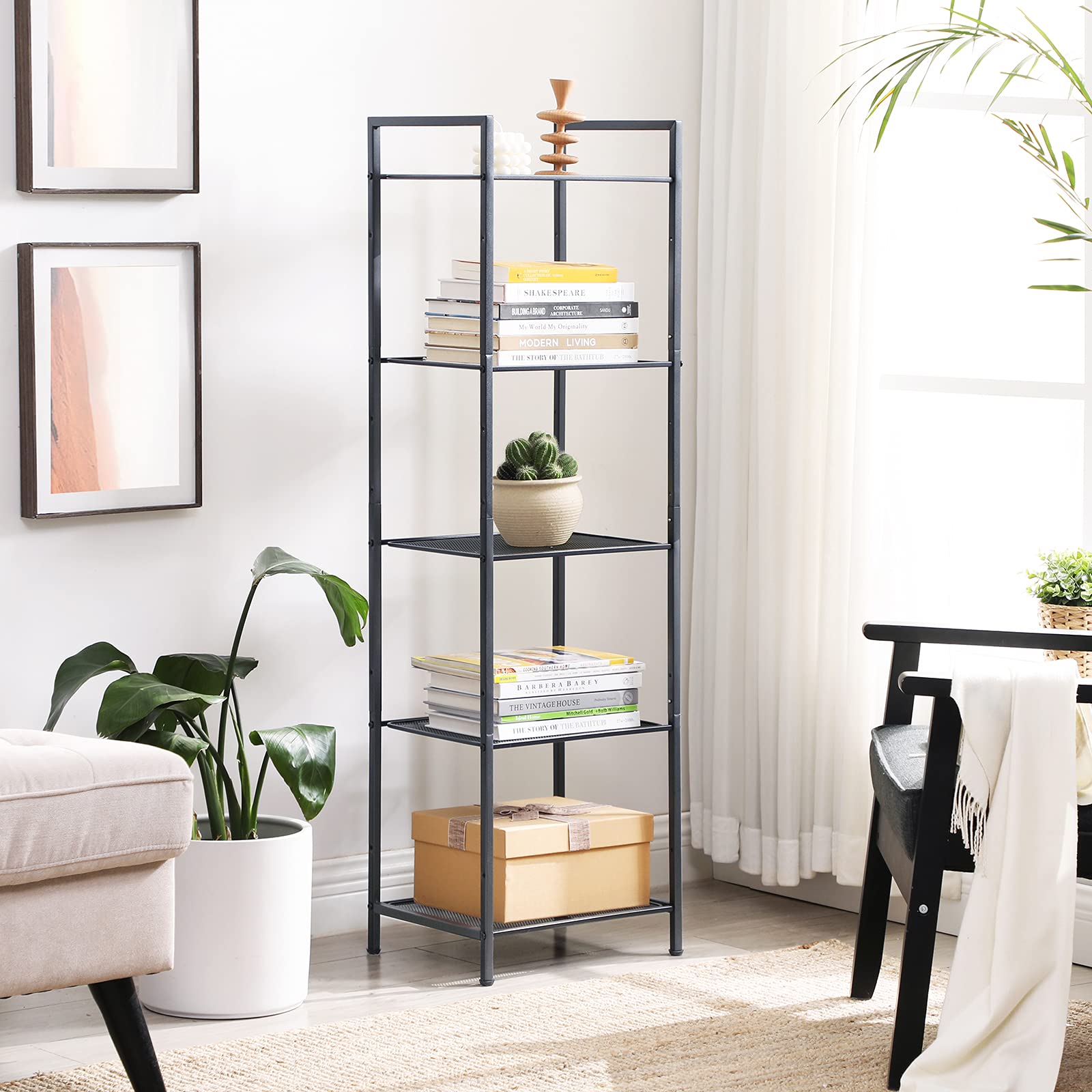 SONGMICS close-up of metal frame highlighting durable construction and support