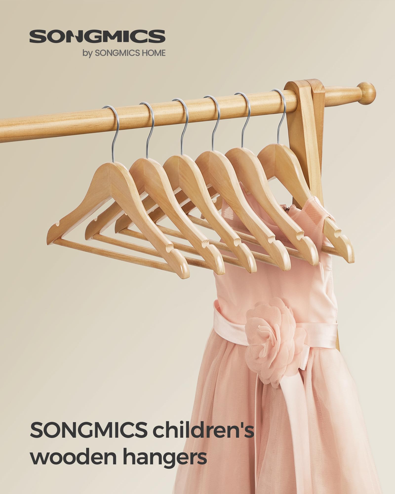 SONGMICS close-up maple wood grain highlighting durable construction