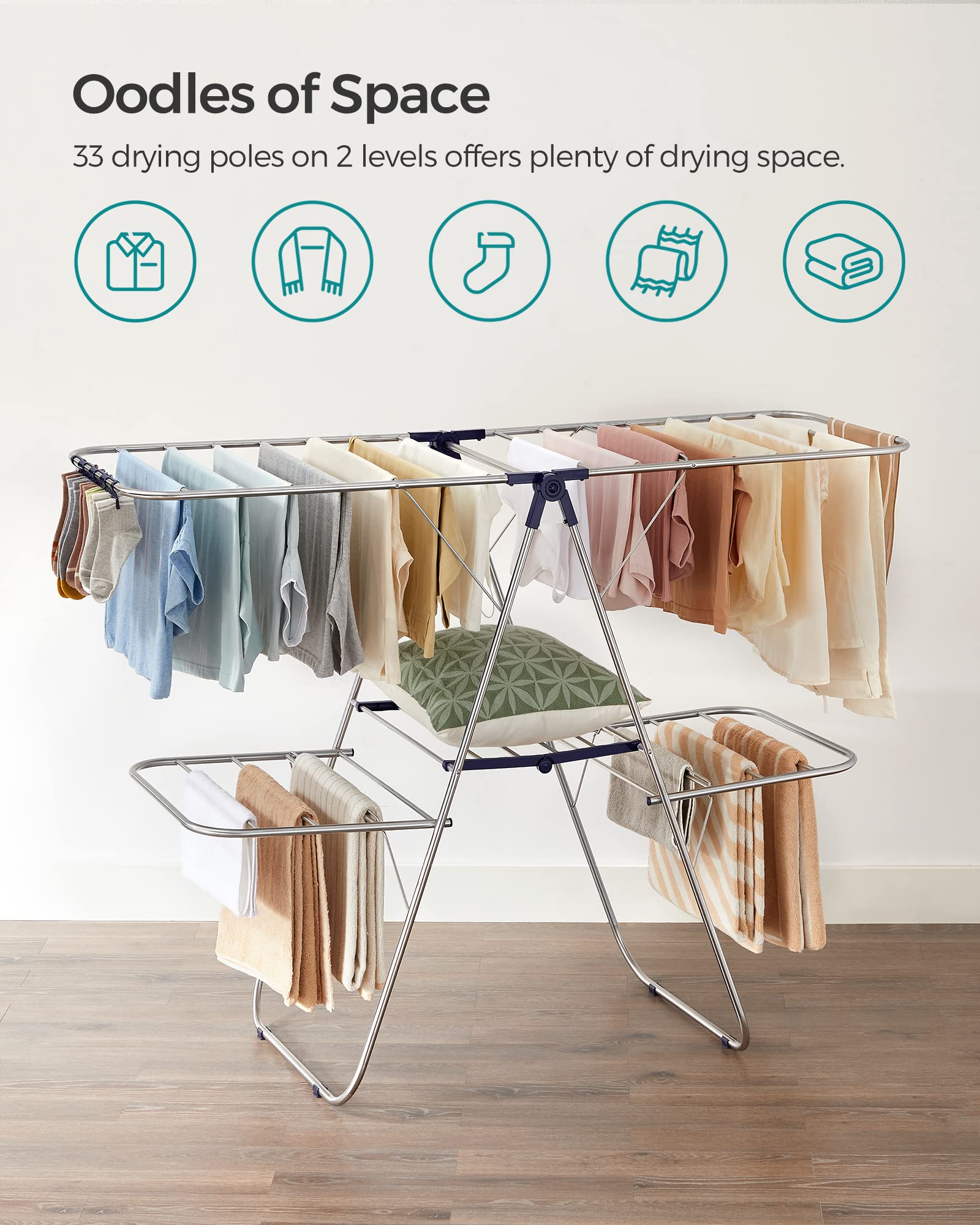 SONGMICS adjustable wing detail highlighting three height options for varied garments