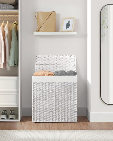 SONGMICS full hamper demonstrating large 110L capacity benefit