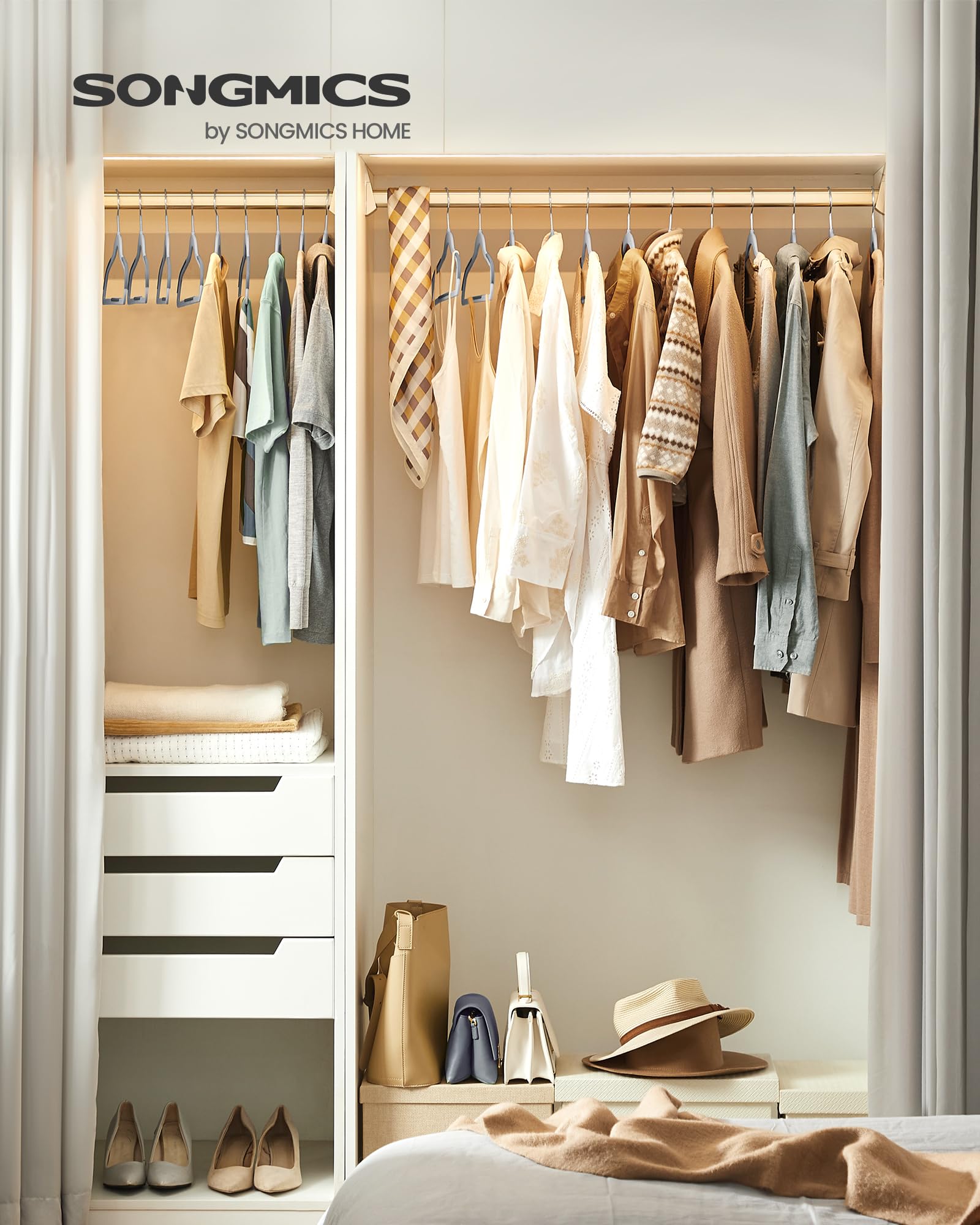 SONGMICS metal hook close-up showing 360° swivel for easier garment access