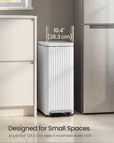 SONGMICS lid held at 90 degrees for convenient loading during tasks