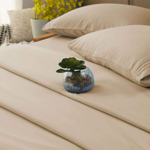 SONORO KATE close-up of double-brushed microfiber showing soft texture benefit