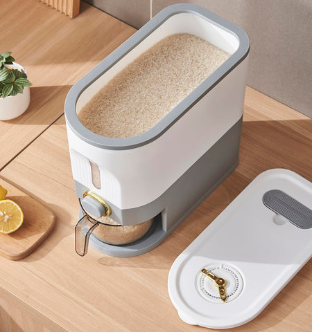Sooyee one-press dispense button releasing measured rice for fast portioning