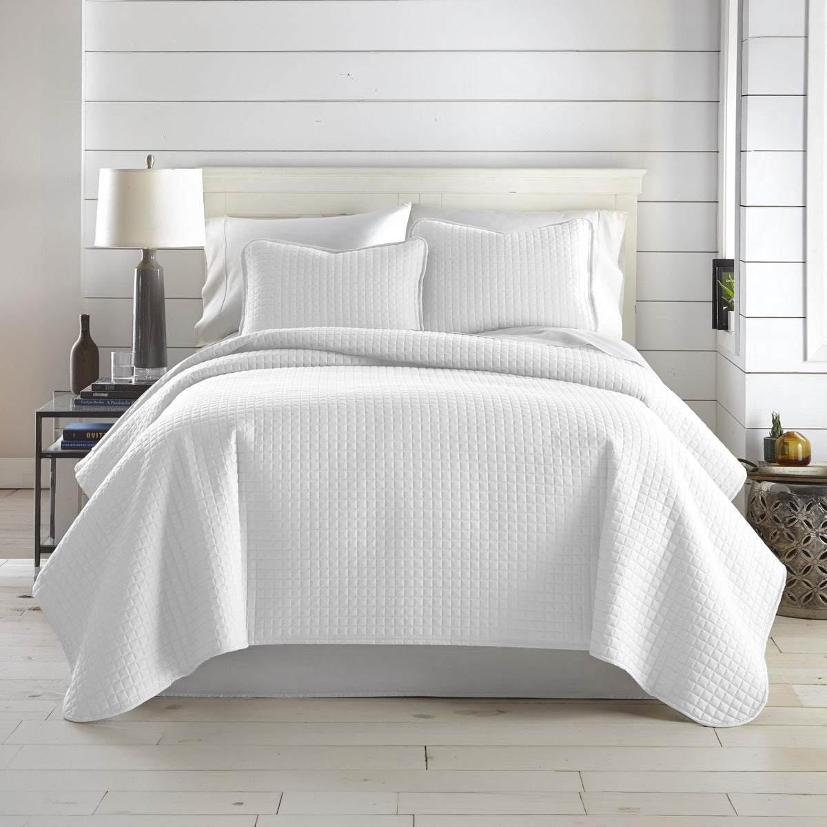 Southshore Fine Living white quilt front view showing clean styling benefit