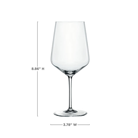 Spiegelau style bowl close-up showing crystal clarity and wide aeration space, enhances aroma