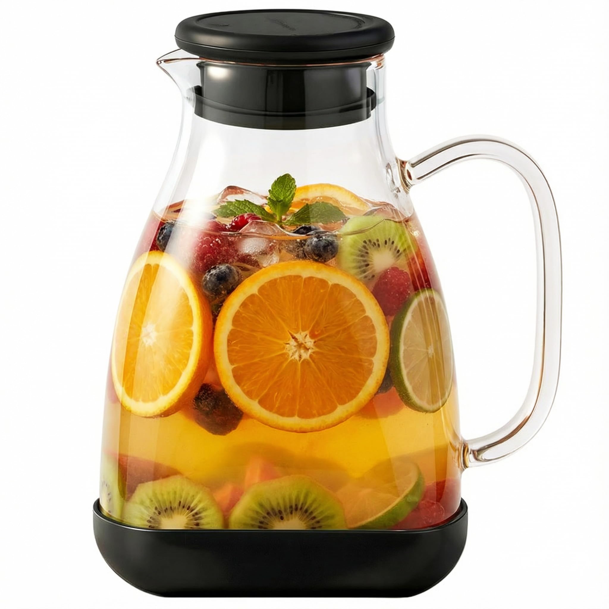 Spreccio pitcher front view showing elegant design and generous capacity benefit