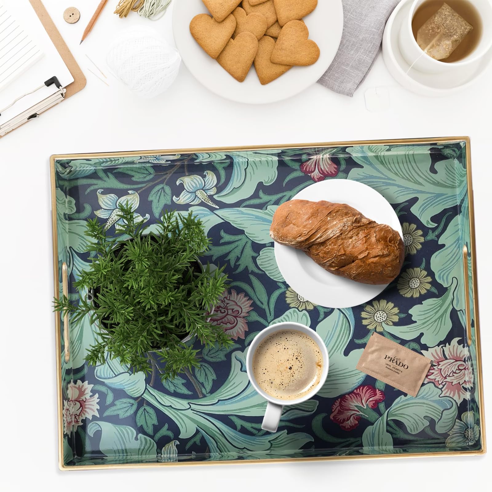 Spsyrine close-up of tray texture and spill-resistant finish for quick cleanup