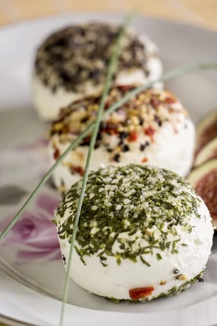 Standing Stone Farms fresh mozzarella ball ready for pizza topping