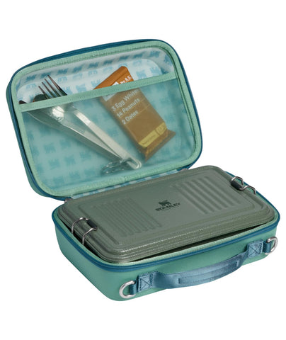 STANLEY close-up of interior mesh pocket holding utensils and ice pack, organized storage