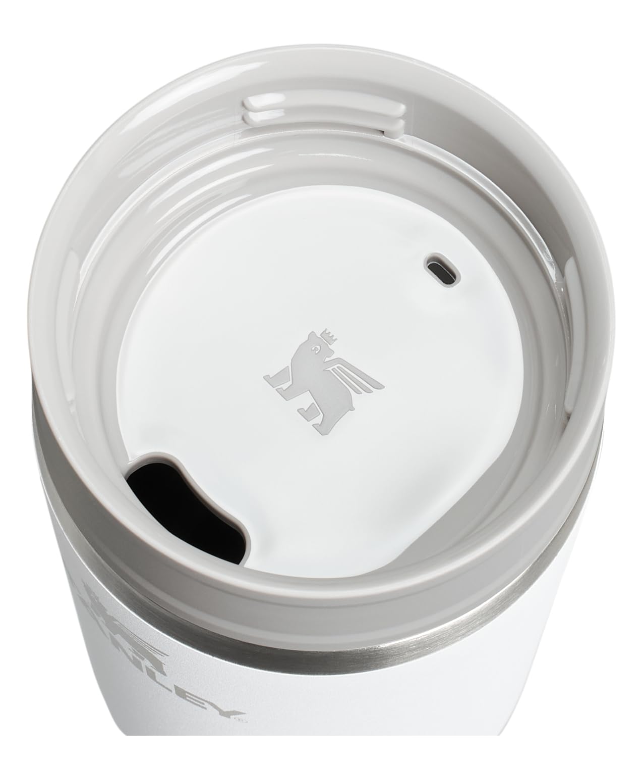 STANLEY two-part lid close-up shows sip options and leak reduction benefit