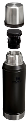 STANLEY wide mouth close-up showing opening size for ice, easy filling, and cleaning benefit