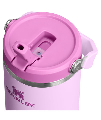 STANLEY IceFlow 2.0 handle close-up highlighting comfortable carry and grip