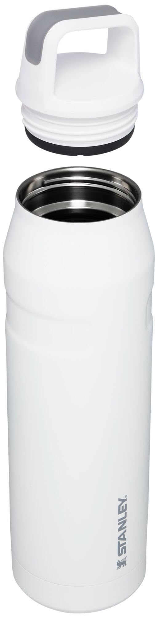 STANLEY cap and carry handle detail offering comfortable grip benefit