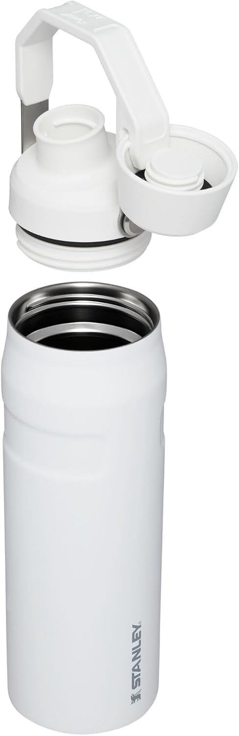 STANLEY close-up of the Fast Flow lid demonstrating leakproof angled spout for quick drinks